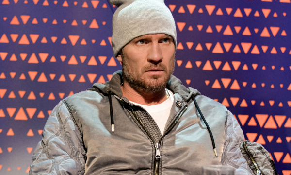 Лишившийся конечностей Костомаров столкнулся с новой бедой